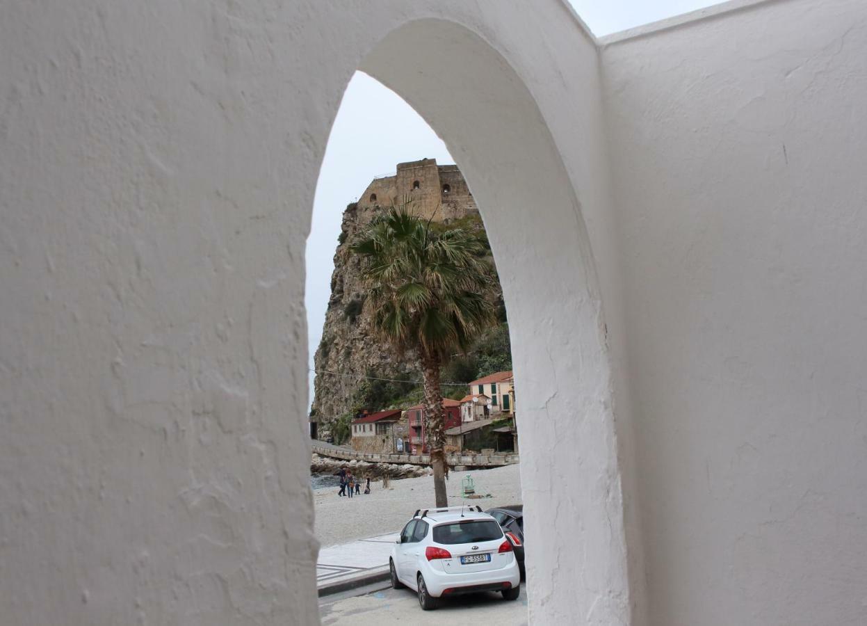 Mareblu Appartement Scilla Buitenkant foto