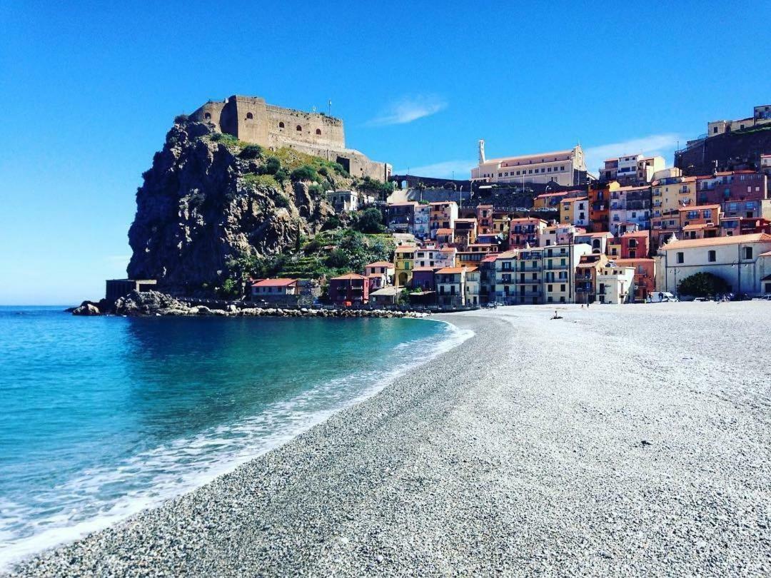 Mareblu Appartement Scilla Buitenkant foto
