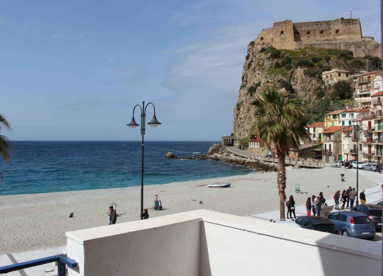 Mareblu Appartement Scilla Buitenkant foto